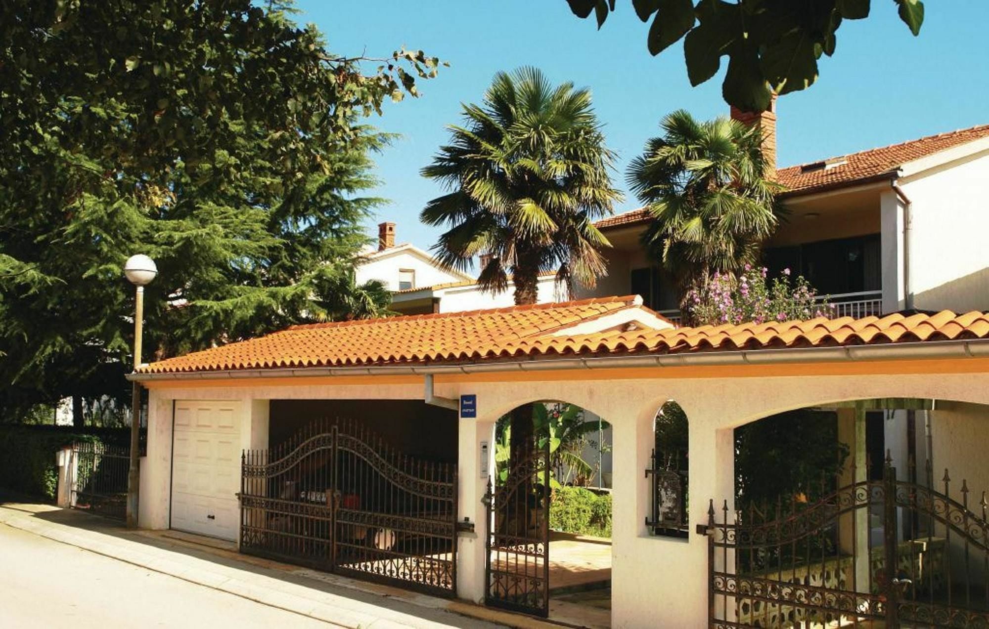 With 2 Bedrooms In Fazana, With Furnished Terrace And Wifi * Pula
