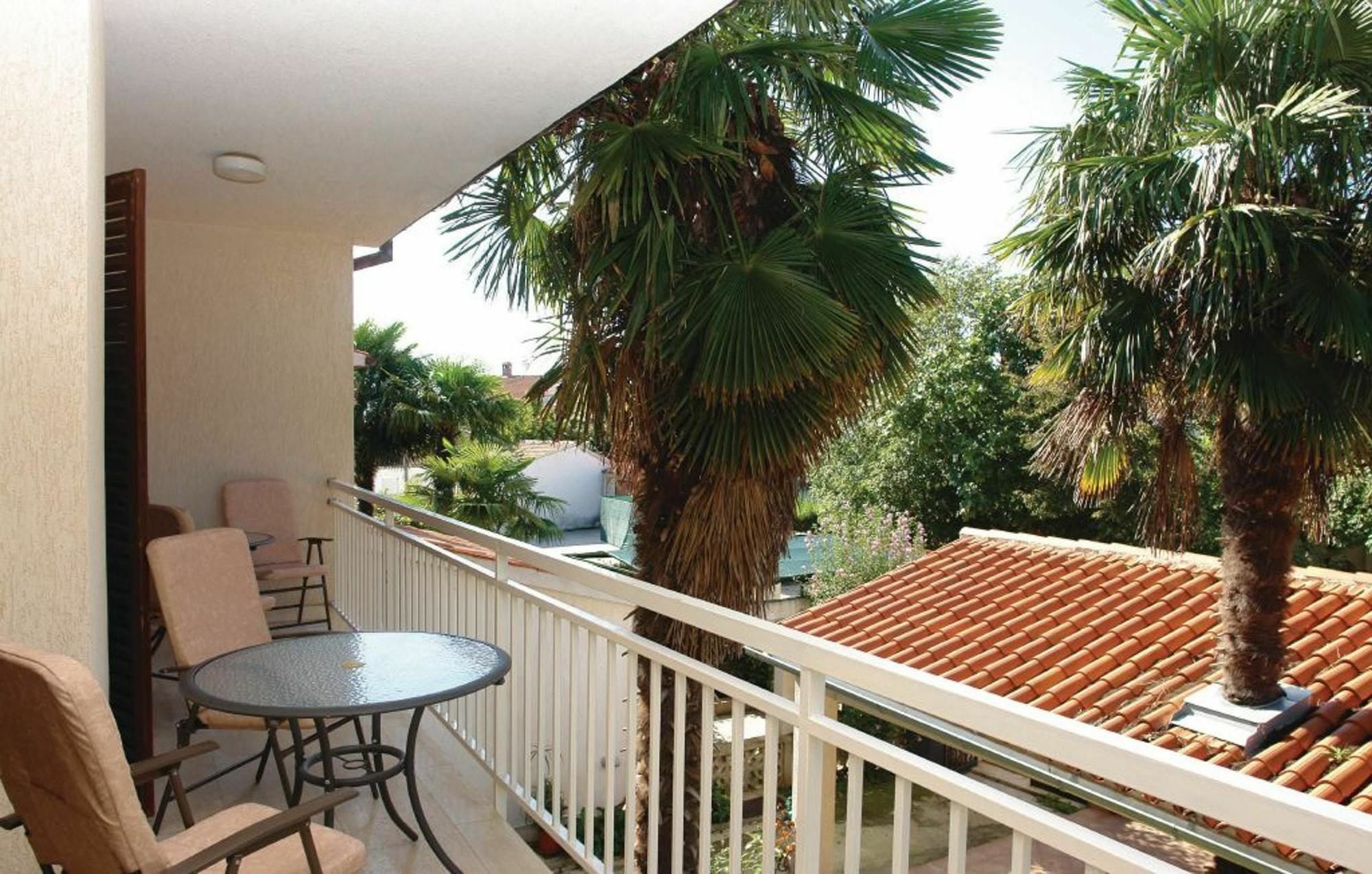 Apartment With 2 Bedrooms In Fazana, With Furnished Terrace And Wifi